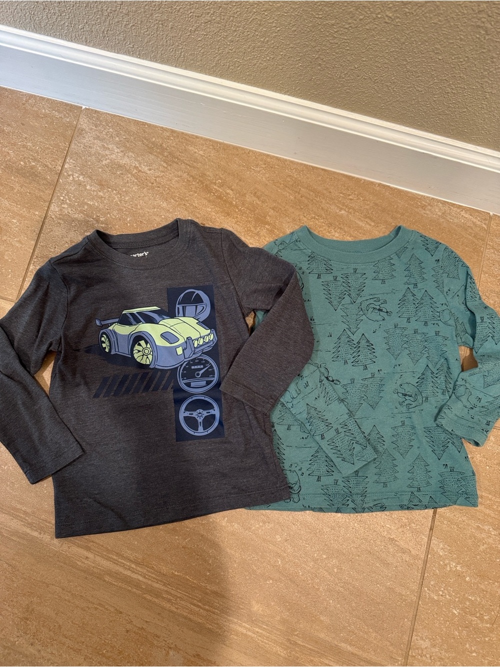 3T Boys long sleeve shirts: Grey and Green